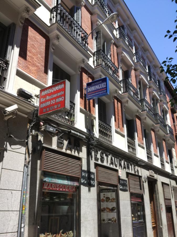 Pension Dominguez Мадрид Екстериор снимка